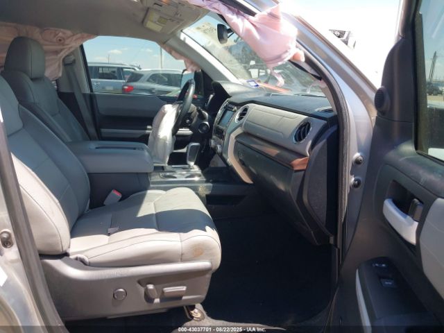 2019 TOYOTA TUNDRA 5TFHY5F16KX811241 Photo 4