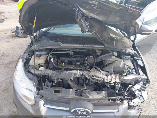 Ford Focus 2014 1FADP3K26EL136206 Image 10