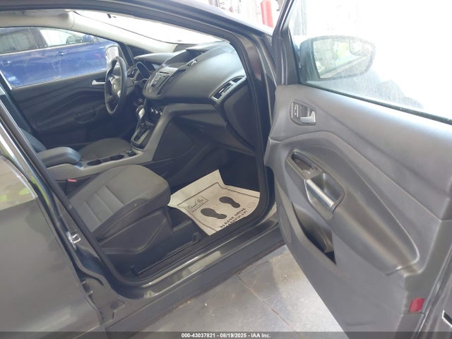 1FMCU0G9XFUB72670 Ford 2015