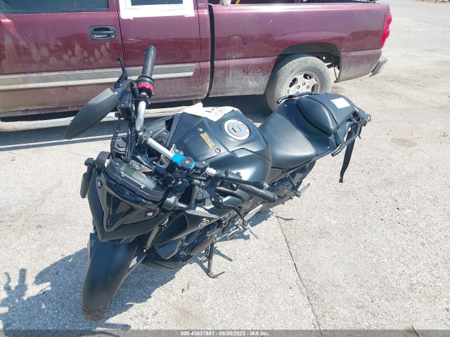 MH3RH20YXPK010844 Yamaha Mtn320 (mt-03)