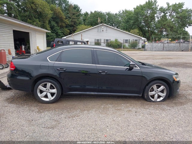 Aukcja sprzedaży 2013 Volkswagen Passat 2.5l Se, vin: 1VWBP7A31DC086832, numer aukcji: 43037905