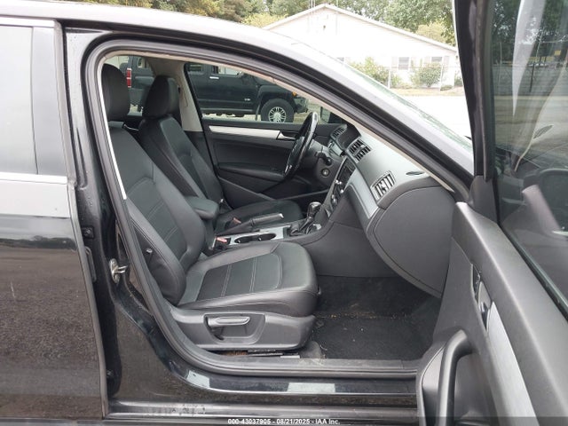 Aukcja sprzedaży 2013 Volkswagen Passat 2.5l Se, vin: 1VWBP7A31DC086832, numer aukcji: 43037905