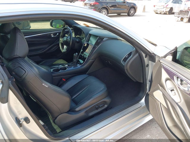 43037927 :رقم المزاد ، JN1FV7EL1HM701953 vin ، 2017 Infiniti Q60 3.0t Red Sport 400 مزاد بيع