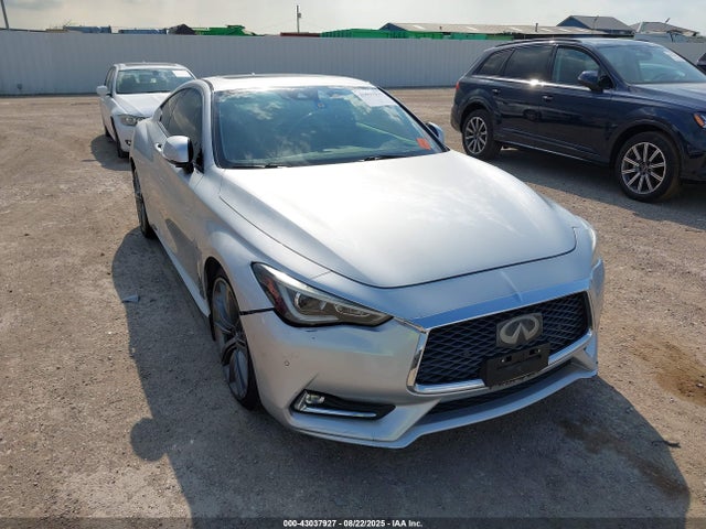 43037927 :رقم المزاد ، JN1FV7EL1HM701953 vin ، 2017 Infiniti Q60 3.0t Red Sport 400 مزاد بيع