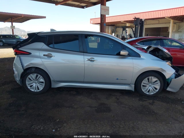 Nissan Leaf 2018 1N4AZ1CP6JC314606 Image 13