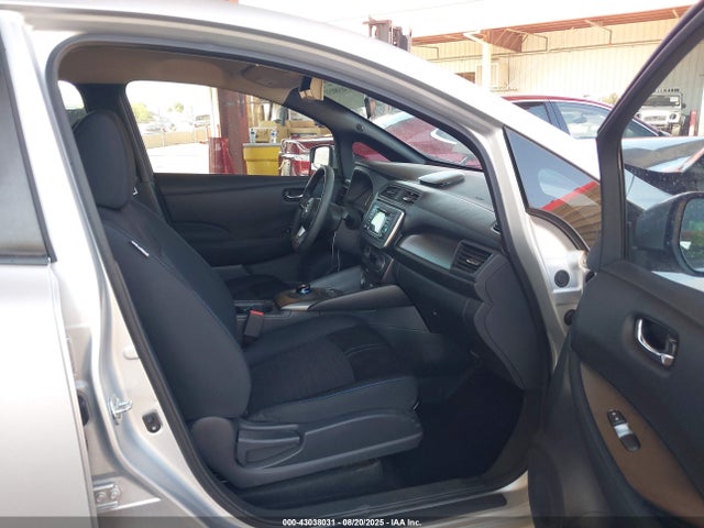 Nissan Leaf 2018 1N4AZ1CP6JC314606 Image 5