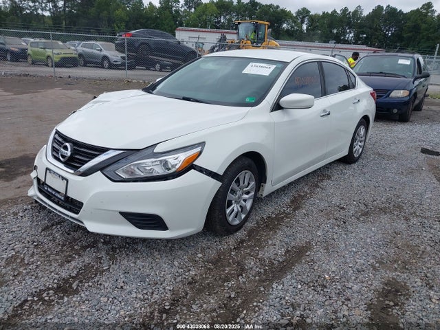 1N4AL3AP5HN340810 Nissan Altima