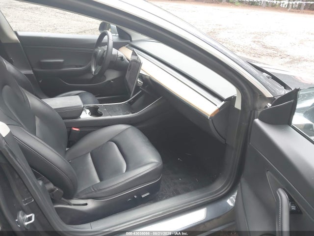 2020 TESLA MODEL 3 5YJ3E1EA2LF739253 Photo 4