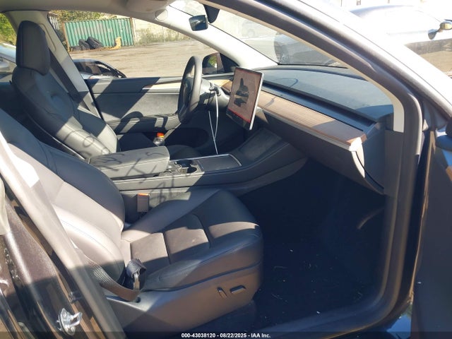 2025 TESLA MODEL Y 7SAYGDED9SA378226 Photo 4