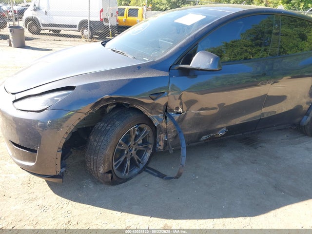 2025 TESLA MODEL Y 7SAYGDED9SA378226 Photo 5