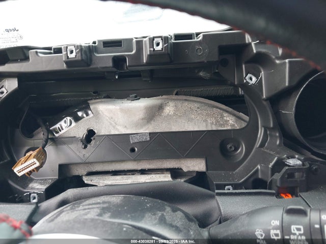 1C4HJXFN6NW242016 Jeep Wrangler