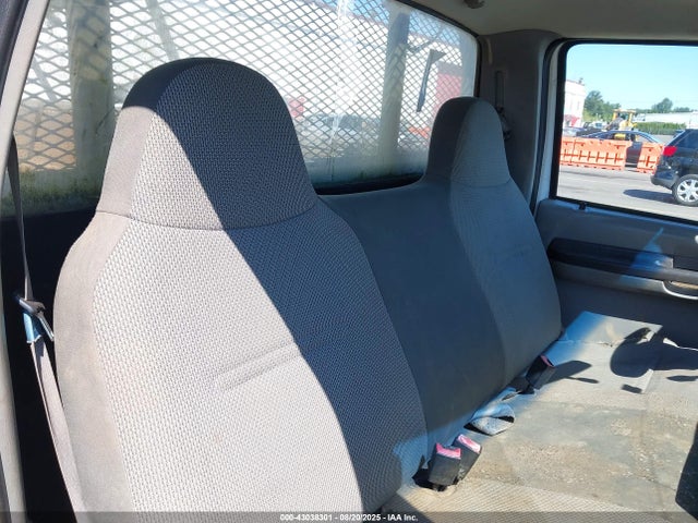 2006 Ford F-450 Chassis Xl/xlt მანქანა იყიდება აუქციონზე, vin: 1FDXF46Y76ED71570, აუქციონის ნომერი: 43038301