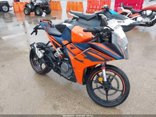 2022 KTM 390 MD2JYJ408NC214652