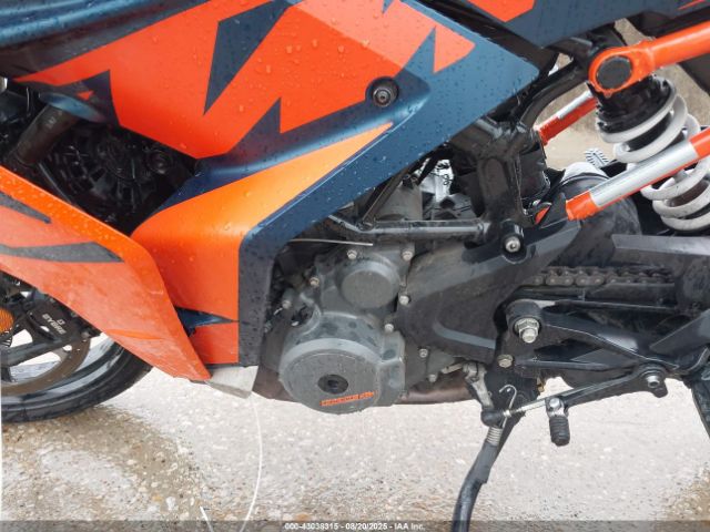 2022 KTM 390 MD2JYJ408NC214652 Photo 8