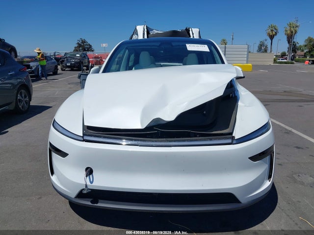 7SAYGDEE1TF328952 Tesla Model Y