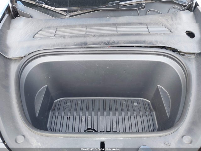 2024 TESLA MODEL Y 7SAYGDEE6RF993466 Photo 9