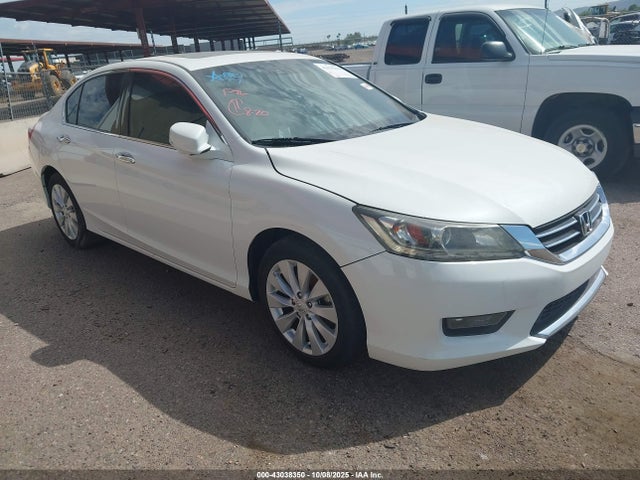 Honda j35y1 2014 1HGCR3F89EA027668 Image 1