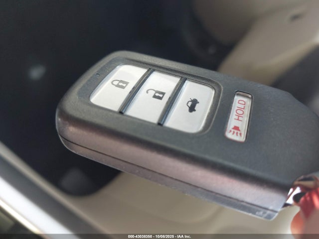 Honda j35y1 2014 1HGCR3F89EA027668 Image 11