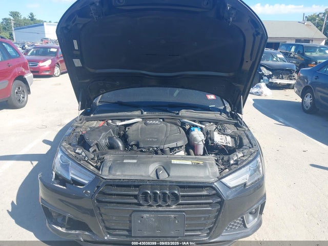 43038399 :رقم المزاد ، WAUDNAF4XKN005759 vin ، 2019 Audi A4 45 Premium مزاد بيع