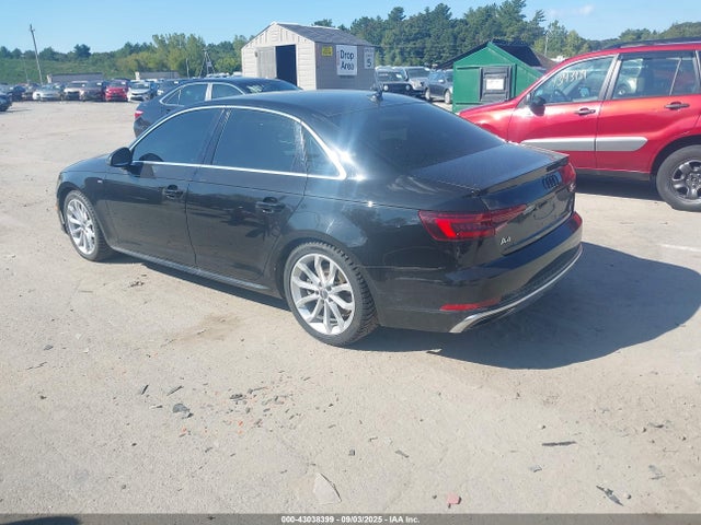 43038399 :رقم المزاد ، WAUDNAF4XKN005759 vin ، 2019 Audi A4 45 Premium مزاد بيع