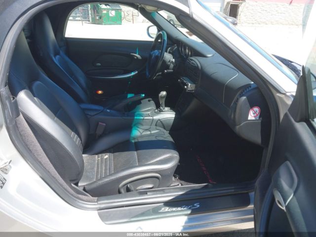 2002 PORSCHE BOXSTER WP0CB29872U663623 Photo 4