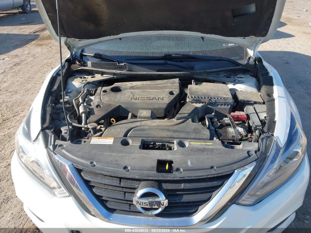 1N4AL3AP2HC271988 Nissan 2017