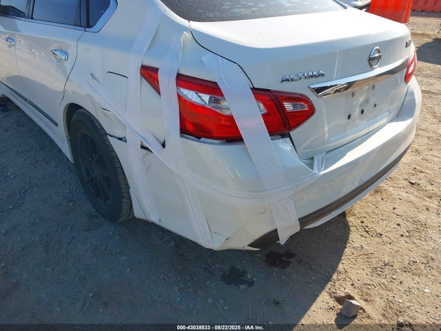 1N4AL3AP2HC271988 Nissan 2017