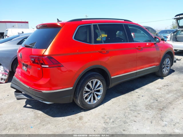 3VV3B7AXXJM089832 Volkswagen Tiguan