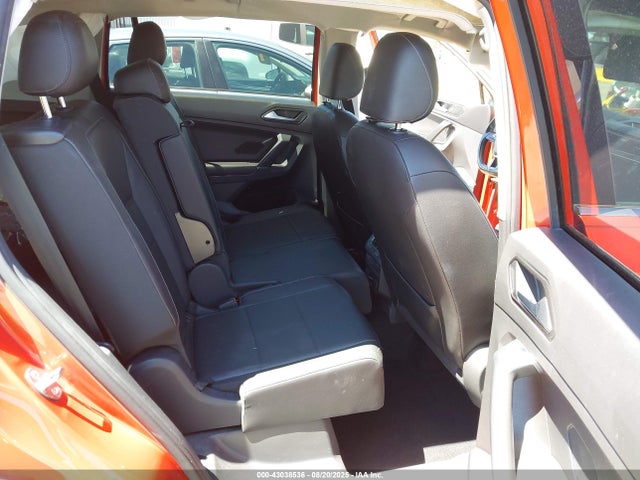 3VV3B7AXXJM089832 Volkswagen Tiguan