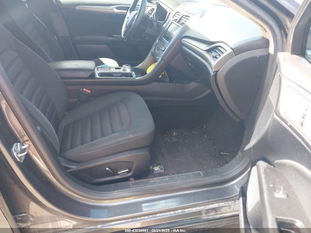 3FA6P0H71HR213578 Ford 2017