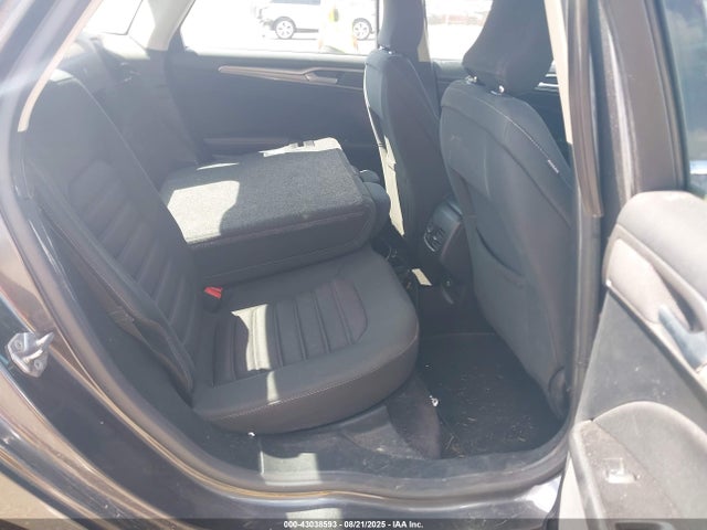 3FA6P0H71HR213578 Ford 2017