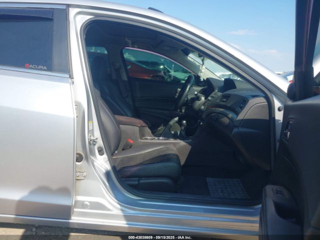2013 ACURA ILX 19VDE2E5XDE000564 Photo 4