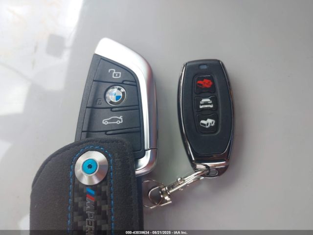 2025 BMW M4 WBS33HK0XSCT54585 Photo 10