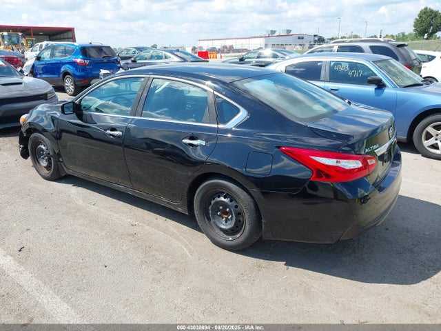 Nissan 2016 2016 1N4AL3AP0GN314484 Image 3