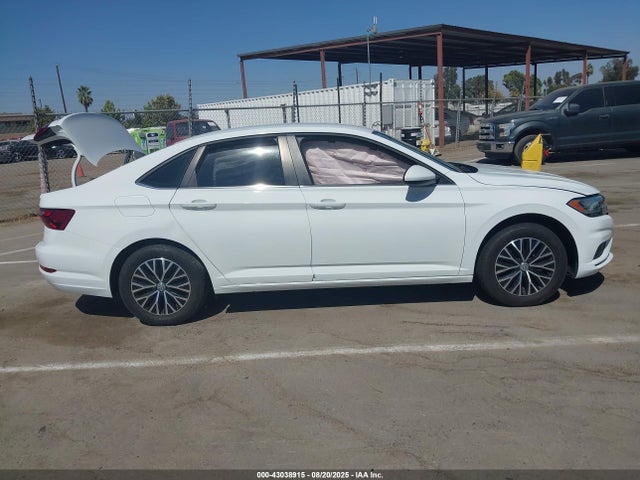 3VWC57BU9MM020349 Volkswagen tsi