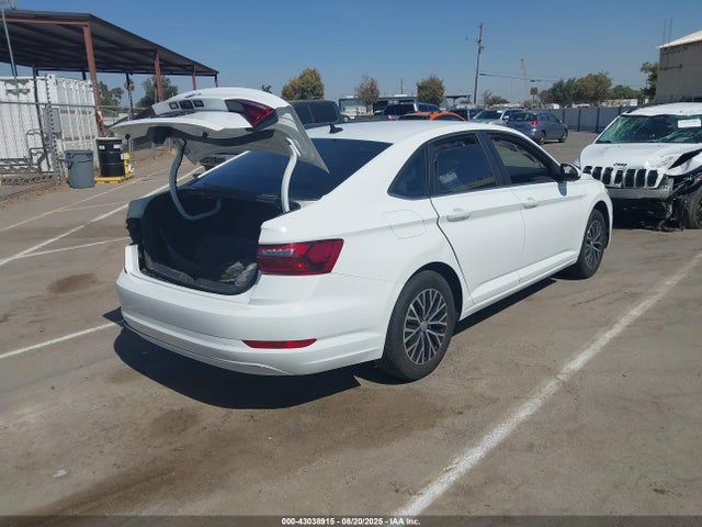 3VWC57BU9MM020349 Volkswagen tsi