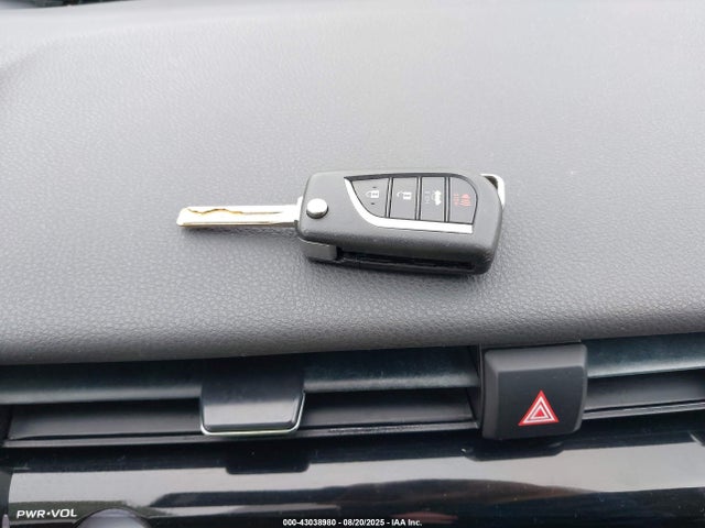 4T1B11HKXKU825777 Toyota a25a-fks