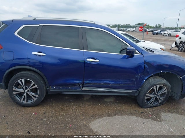 Nissan Rogue 2018 5N1AT2MT2JC841373 Image 13
