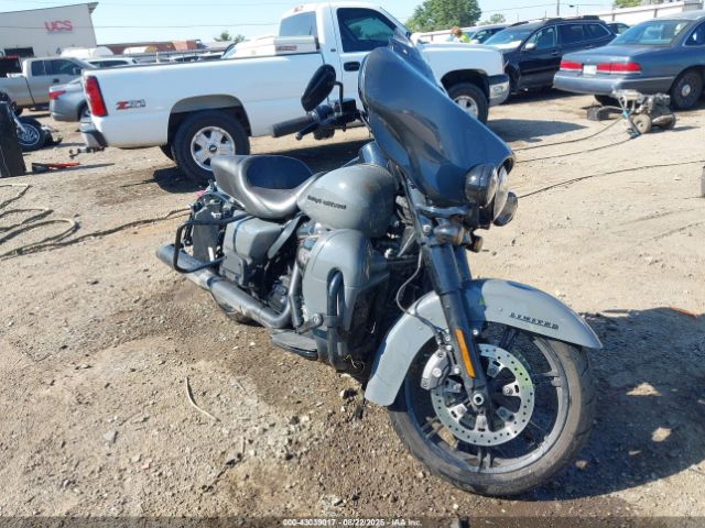 2022 HARLEY-DAVIDSON FLHTK 1HD1KEF15NB652571