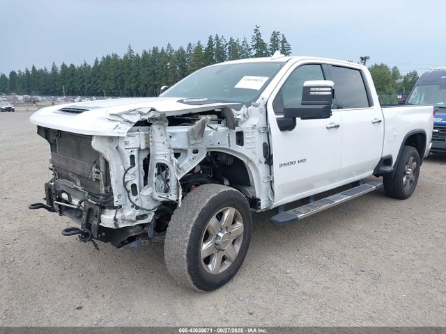 2GC4YUEY3N1206120 Chevrolet l5p