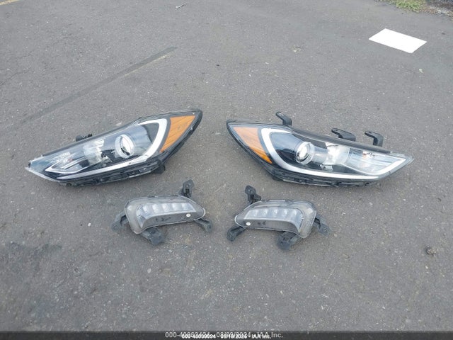KMHD84LF8HU359520 Hyundai Elantra