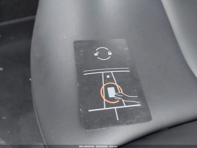 2022 TESLA MODEL Y 7SAYGAEE8NF467820 Photo 10