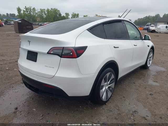 2022 TESLA MODEL Y 7SAYGAEE8NF467820 Photo 3