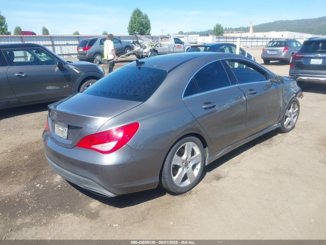 Mercedes-Benz 2018 2018 WDDSJ4GB6JN564749 Image 4
