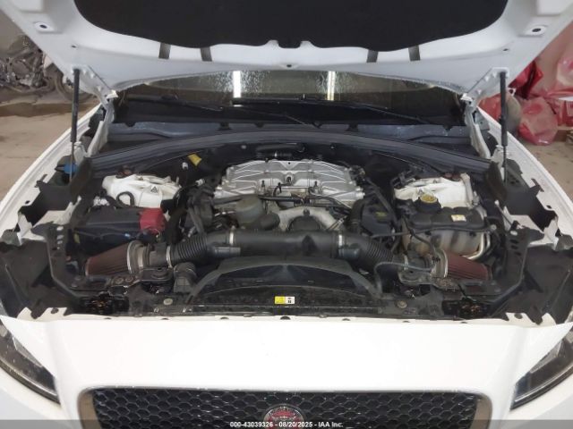 2017 JAGUAR F-PACE SADCJ2BV1HA896012 Photo 9