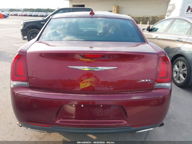 Chrysler 300 2019 2C3CCABG5KH686611 Image 16