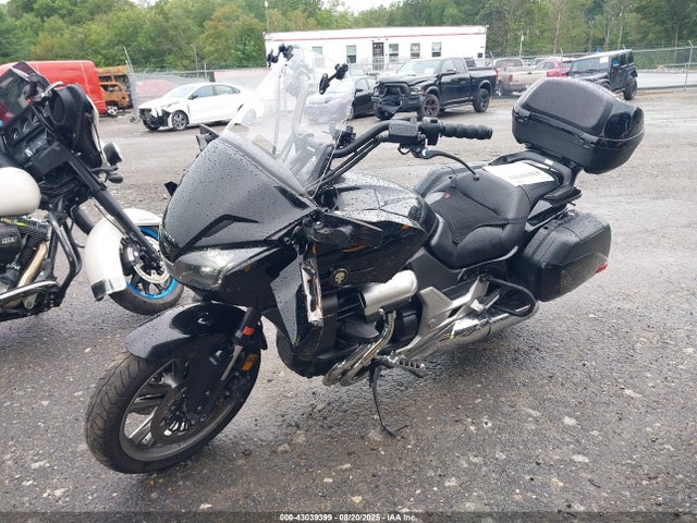 JH2SC7415EK000011 Honda Sc74e-5000001