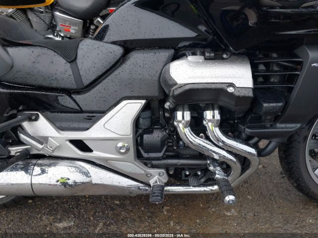 2014 HONDA CTX1300 JH2SC7415EK000011 Photo 7