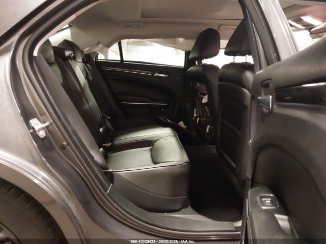 2023 CHRYSLER 300 2C3CCASG8PH614020 Photo 7