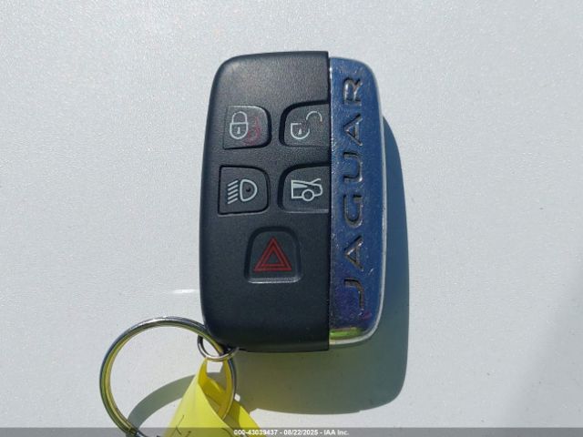 2018 JAGUAR XE SAJAJ4FX6JCP20160 Photo 10